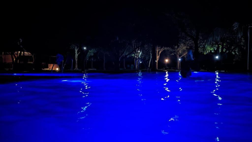 Hotel Lake Park Polonnâruvâ Extérieur photo